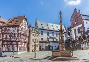 Aschaffenburg – travelview / Shutterstock