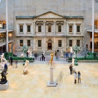 Metropolitan Museum of Art – marcobrivio.photography / Shutterstock