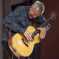 Tommy Emmanuel – uforist / Depositphotos.com