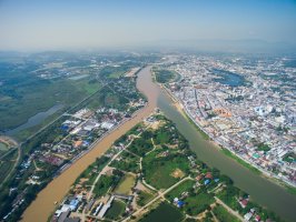Nakhonsawan – SuperBankTH / Shutterstock