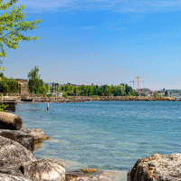 Neuchâtelské jezero – JdelPhotos / Shutterstock