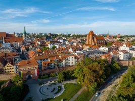 Toruń – Curioso.Photography / Shutterstock