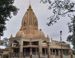 Akolá, hinduistický chrám – S.Sudarshan / Shutterstock