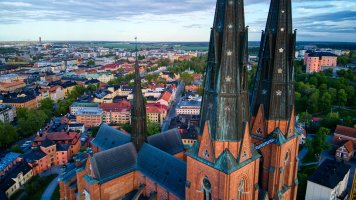 Uppsala – Christopher Kane / Shutterstock