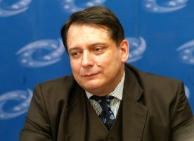 Jiří Paroubek (20.4.2005) – Profimedia.CZ