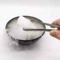 Suchý led – v74 / Shutterstock