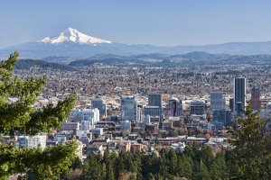 Portland – Josemaria Toscano / Shutterstock