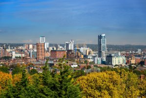 Leeds – SAKhanPhotography / Shutterstock