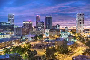 Tulsa – Sean Pavone / Shutterstock