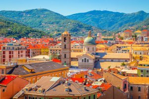 Savona – Olena Znak / Shutterstock