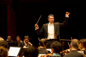 Dirigent (Antoine Marguier, Ženeva 2012) – Martin Good / Shutterstock