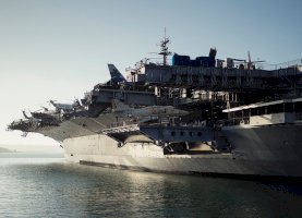 Letadlová loď – Michael Afonso / Unsplash