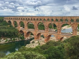 Pont du Gard – Christopher Moswitzer / Shutterstock