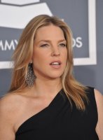 Diana Krall na 54. ročníku udílení cen Grammy, Staples Centre, Los Angeles (12.2.2012) – Jaguar PS / Shutterstock