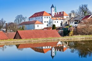 Zásmuky, zámek – Profimedia.CZ