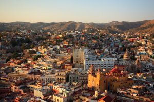 Guanajuato – Chepe Nicoli / Shutterstock