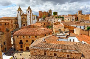 Cáceres – joserpizarro / Shutterstock