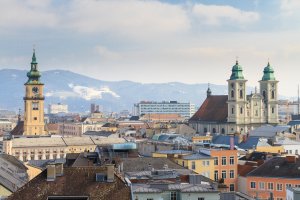Linz – Bertl123 / Shutterstock