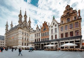 Lovaň – canadastock / Shutterstock