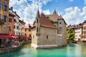 Annecy, Francie (21.6.2018) – karp5 / Shutterstock