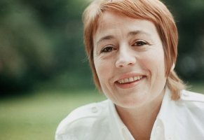 Portrét francouzské herečky Annie Girardot pořízený v květnu 1972 během filmového festivalu v Cannes – Profimedia.CZ