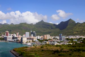 Port Louis – photobeginner / Shutterstock