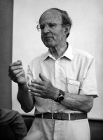 Max Ferdinand Perutz (1914–2002) na setkání laureátů Nobelovy ceny, Lindau, 1986 – Profimedia.CZ