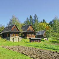Valašské muzeum v přírodě v Rožnově pod Radhoštěm – Pecold / Shutterstock