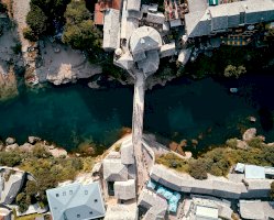 Mostar – Anton Sharov / Unsplash