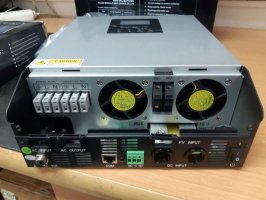 Měnič DC/AC 12V/800W – Foto výrobce, fair use