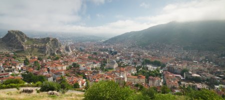 Tokat – daphnusia images / Shutterstock
