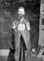 Arnošt Hofbauer v ateliéru (po roce 1906) – Volné dílo