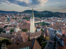 Mediaş – tokar / Shutterstock