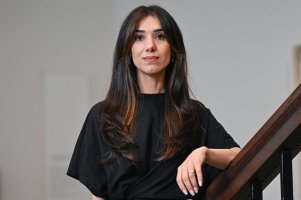 Nadia Murad na pietní akci, Stuttgart (3. 7. 2024) – Profimedia.CZ