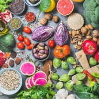 Čerstvé ovoce a zelenina – Foxys Forest Manufacture / Shutterstock