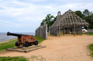 Jamestown, národní památka a archeologické naleziště – Zack Frank / Shutterstock