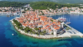 Korčula – Greg Raynal / Shutterstock