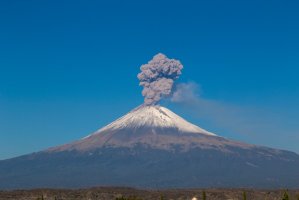 Popocatépetl – Nailotl / Shutterstock