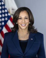 Kamala Harris – Lawrence Jackson / volné dílo