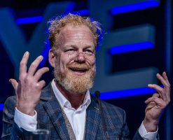 Tomáš Sedláček, ředitel Knihovny Václava Havla, Konference Vzdělání pro 21. století, Praha (24.4.2025) – PETR TOPIČ / MAFRA / Profimedia.CZ