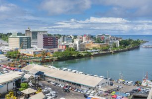 Suva – ymgerman / Shutterstock